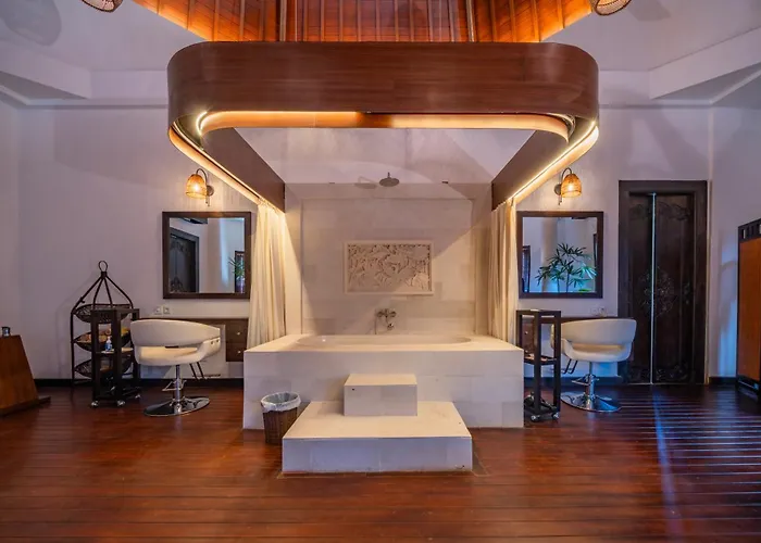 Sayang 111 Villa-type With Large Living And Parking Space