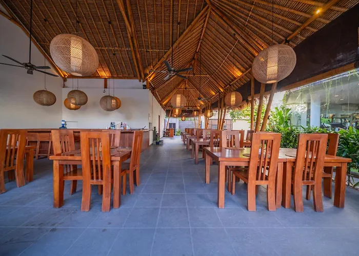 Sayang 111 Villa-type With Large Living And Parking Space Villa *